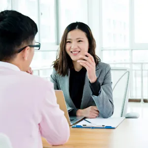 キャリアアドバイザーと面談